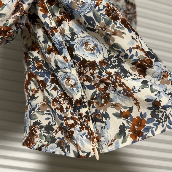 Abercrombie Puff Sleeve Shine Cotton Squareneck Top - Picture 5 of 6